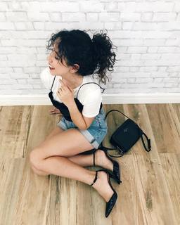 Bruna Vieira feet photo 1