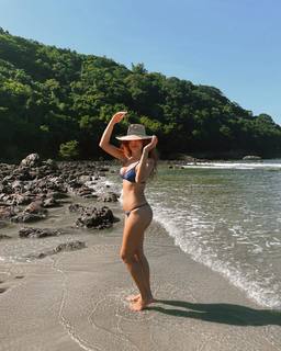 Bruna Vieira feet photo 14