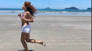Bruna Vieira feet photo 9
