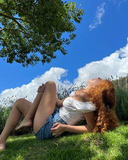 Bruna Vieira feet photo 12