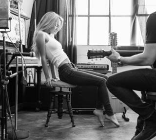 Bryana Holly feet photo 8