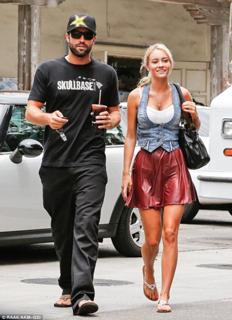 Bryana Holly feet photo 7