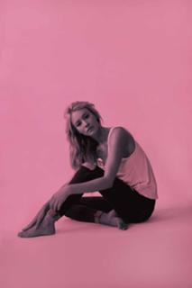 Bryana Holly feet photo 1