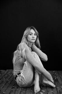 Bryana Holly feet photo 4