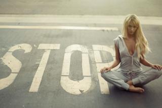 Bryana Holly feet photo 14