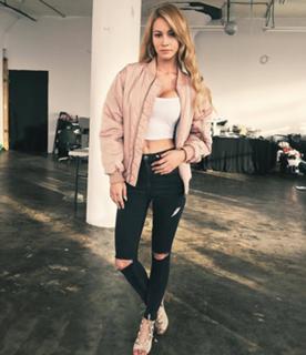 Bryana Holly feet photo 14