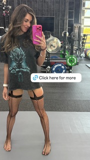 Bryce Adams feet photo thumbnail