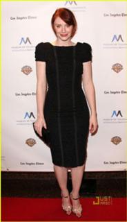 Bryce Dallas Howard feet photo thumbnail