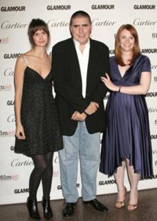 Bryce Dallas Howard feet photo thumbnail