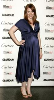 Bryce Dallas Howard feet photo thumbnail