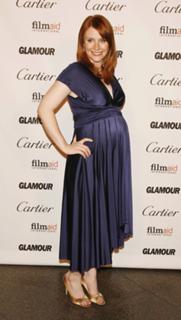 Bryce Dallas Howard feet photo thumbnail