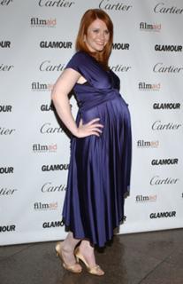 Bryce Dallas Howard feet photo thumbnail