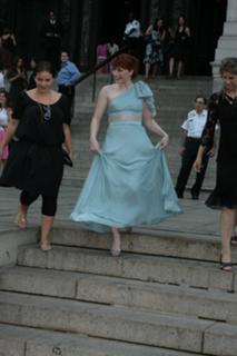 Bryce Dallas Howard feet photo thumbnail