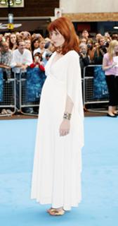 Bryce Dallas Howard feet photo thumbnail