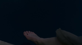 Bryce Dallas Howard feet photo thumbnail