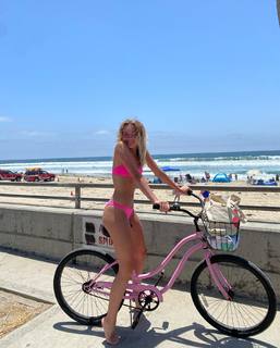 Brynn Rumfallo feet photo 12