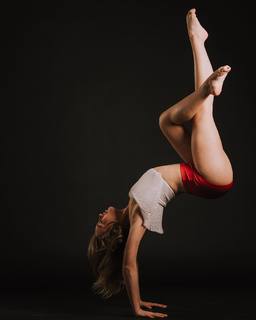 Brynn Rumfallo feet photo 15