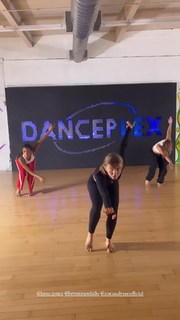Brynn Rumfallo feet photo 5