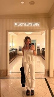 Brynn Rumfallo feet photo 19