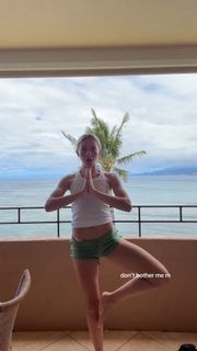 Brynn Rumfallo feet photo 13