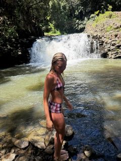 Brynn Rumfallo feet photo 9