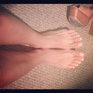 Brytni Sarpy feet photo 4