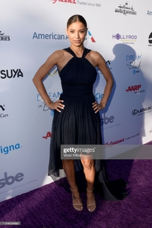 Brytni Sarpy feet photo 4