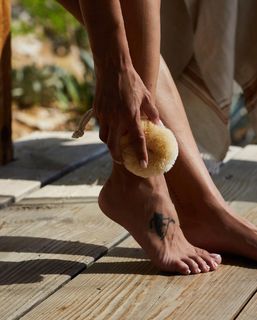 Brytni Sarpy feet photo 2