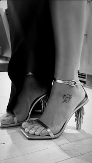 Brytni Sarpy feet photo 3