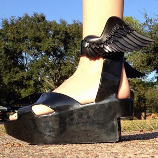Bunny Meyer feet photo 18