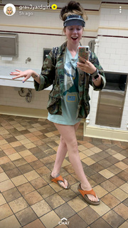 Bunny Meyer feet photo 4