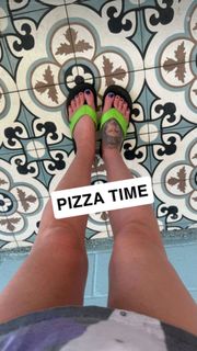 Bunny Meyer feet photo 3