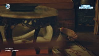 Burcu Biricik feet photo 3
