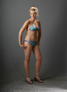 Burcu Biricik feet photo 17