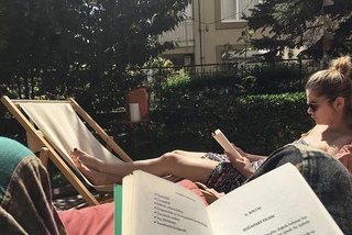 Burcu Biricik feet photo 14