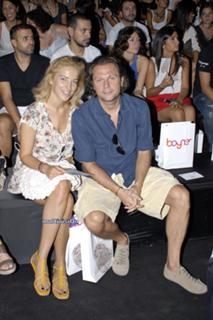 Burcu Esmersoy feet photo thumbnail