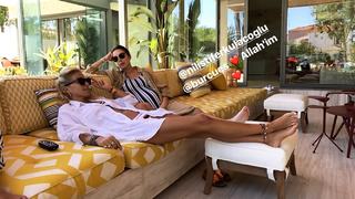 Burcu Esmersoy feet photo thumbnail