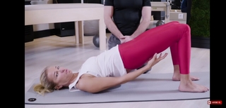 Burcu Esmersoy feet photo thumbnail