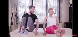 Burcu Esmersoy feet photo thumbnail