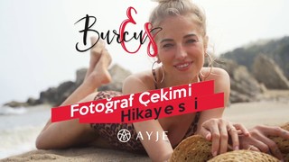 Burcu Esmersoy feet photo thumbnail