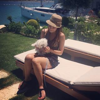 Burcu Kara feet photo 2