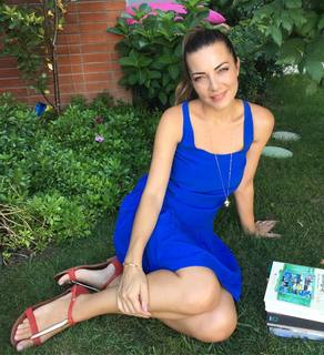 Burcu Kara feet photo 11