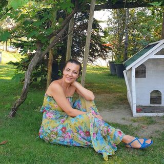 Burcu Kara feet photo 7