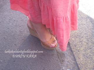 Burcu Kara feet photo 2