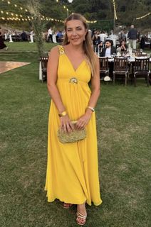 Burcu Kara feet photo 7