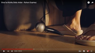 Burcu Özberk feet photo thumbnail