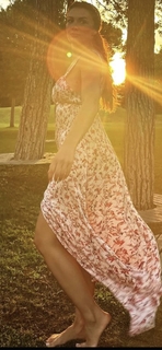 Burcu Özberk feet photo thumbnail