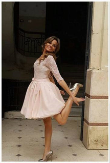 Bushra feet photo thumbnail