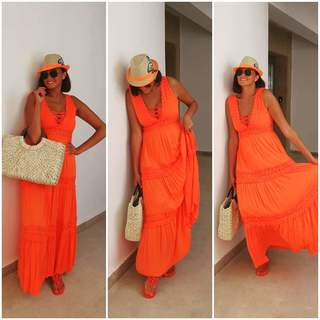 Bushra feet photo thumbnail