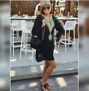 Bushra feet photo thumbnail